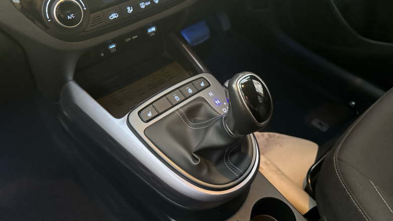 Hyundai i10 1.0 MPi Premium 5dr Auto Petrol Hatchback